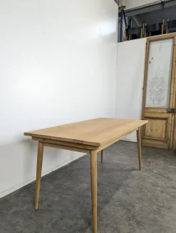 Vintage Tisch aus Buchenholz im skandinavischen Stil