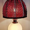 Vintage Tischlampe mit Glasfuß und paillettenförmigem Schirm von Lamplove, 1970er