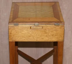 Vintage Walnuss & Seidenholz Spieltisch