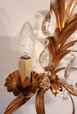 Vintage Wandlampe mit Zwei Leuchten aus Blattgold & Kristallglas, 1960er