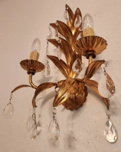 Vintage Wandlampe mit Zwei Leuchten aus Blattgold & Kristallglas, 1960er