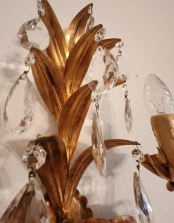 Vintage Wandlampe mit Zwei Leuchten aus Blattgold & Kristallglas, 1960er