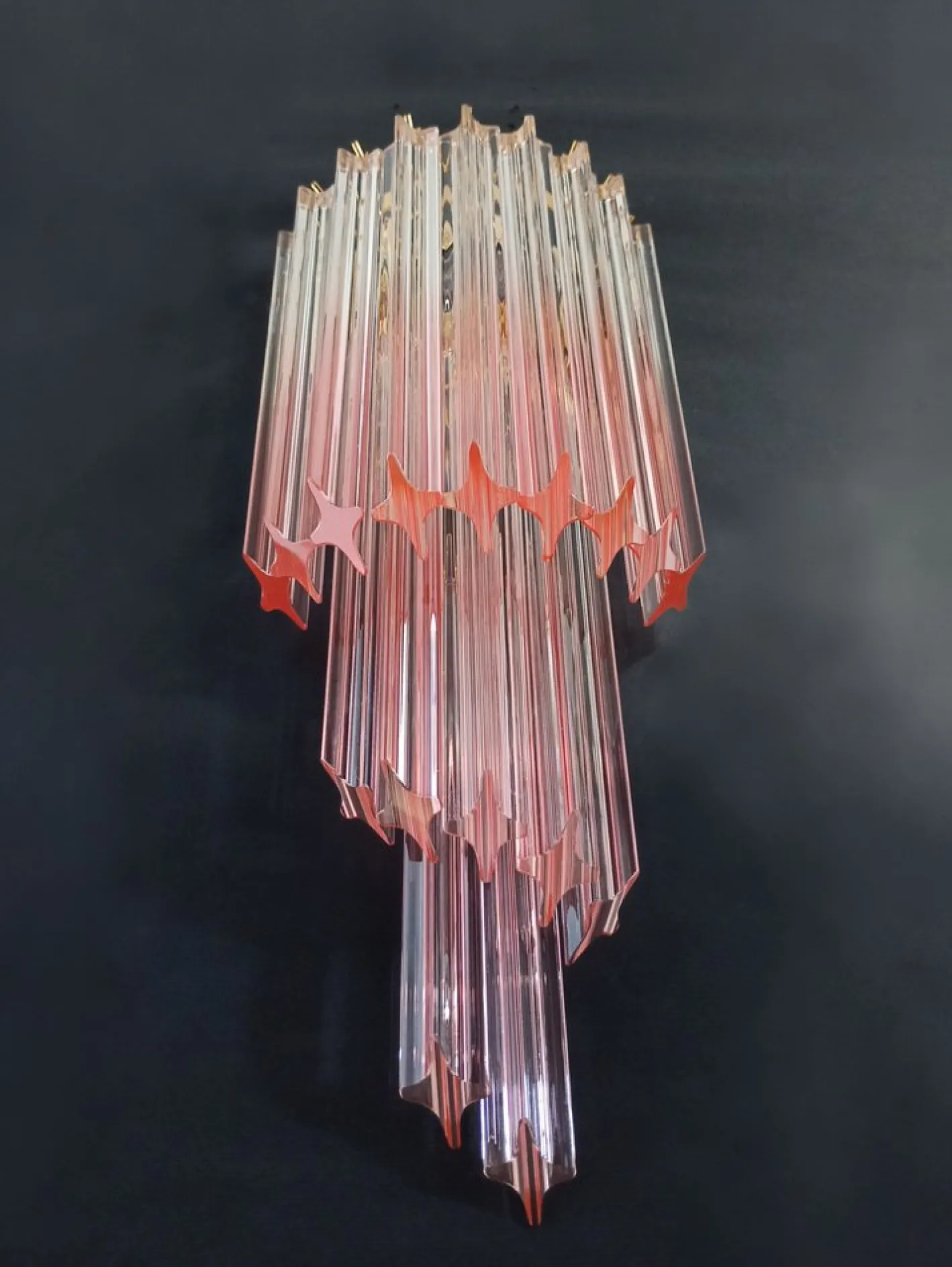 Vintage Wandleuchte aus Muranoglas mit 32 Quadriedri Transparent & Rosa Prisma, 1990er, 2er Set