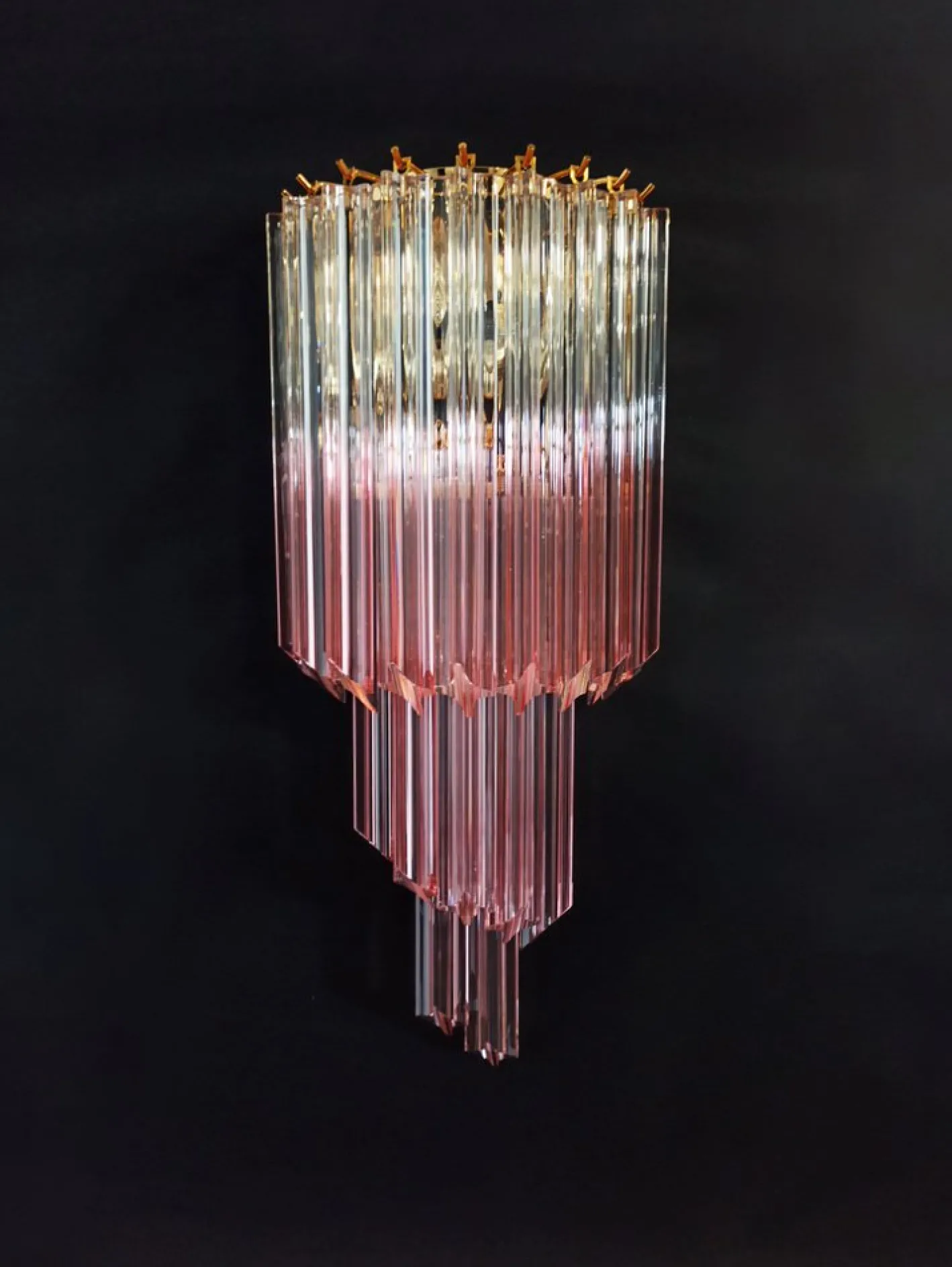 Vintage Wandleuchte aus Muranoglas mit 32 Quadriedri Transparent & Rosa Prisma, 1990er, 2er Set