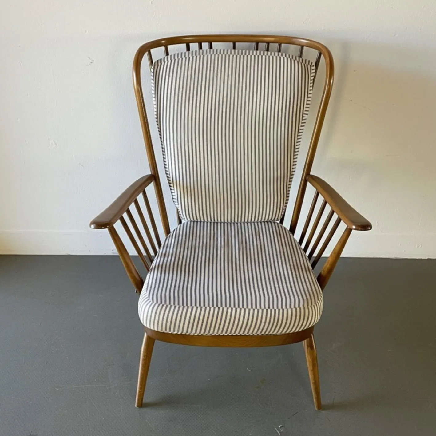 Vintage Windsor Armlehnstuhl mit Hoher Rückenlehne von Ercol