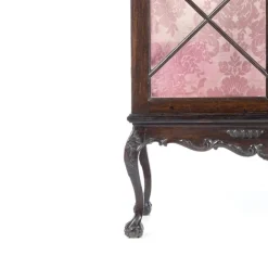 Vitrine aus Kastanienholz, 20. Jh