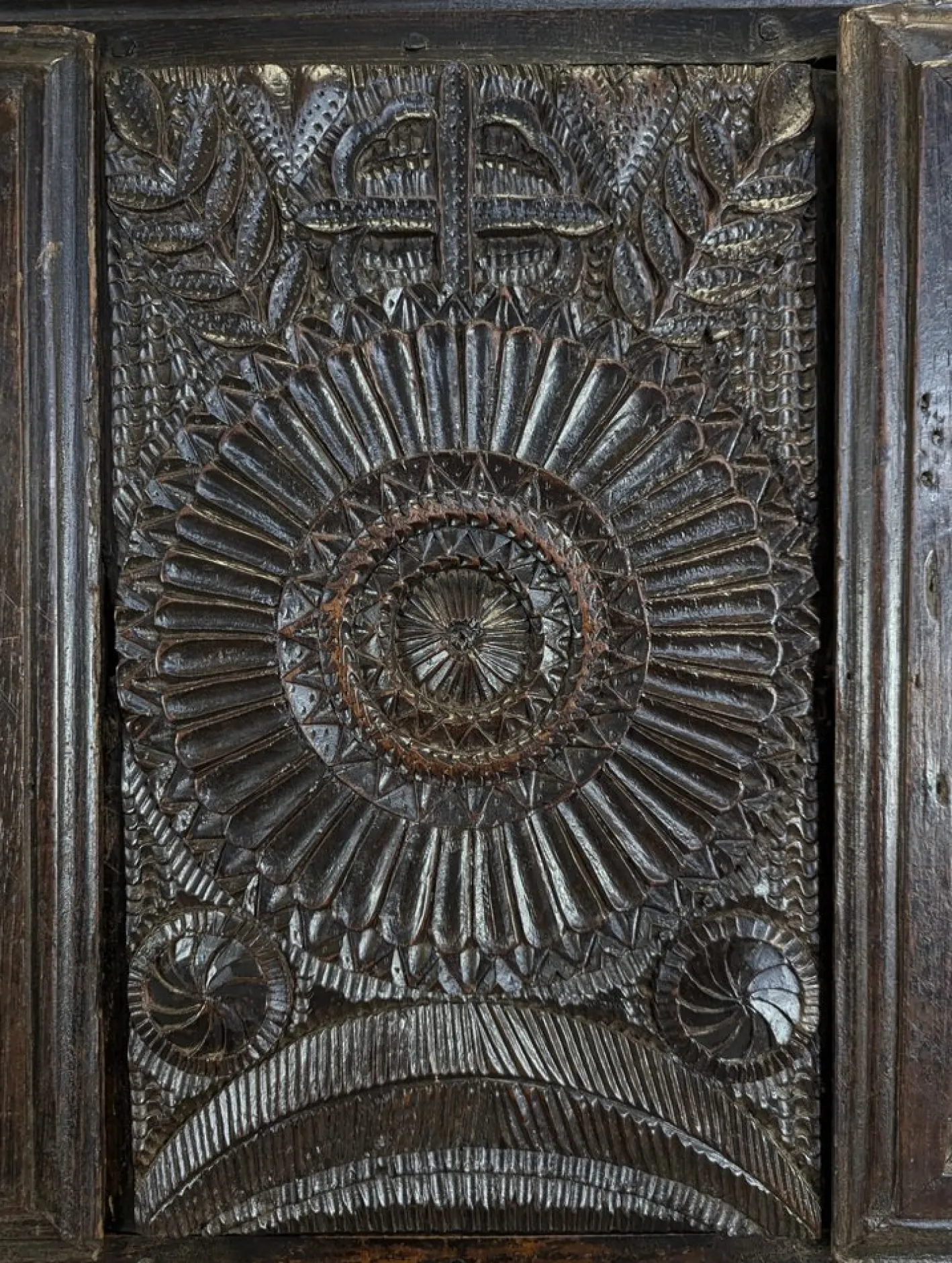Volkskunst Buffet, 17. Jh., Auvergne, Frankreich