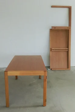 Vollständig restaurierter dänischer Schreibtisch aus Eiche von Børge Mogensen für Fredericia Stolefabrik, 1970er