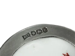Walker & Hall zugeschriebene Kaffeetassen und Untertassen mit Silbernen Becherhaltern für Wedgwood, 1919