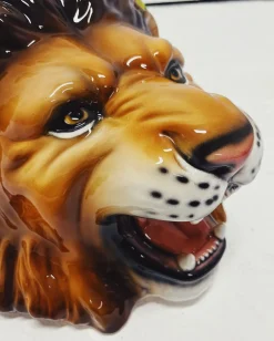 Wandregal Löwe aus Keramik von Ceramiche Boxer