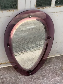 Wandspiegel mit Lila Acrylglas Rahmen im Stil von Cristal Arte, Italien, 1960er