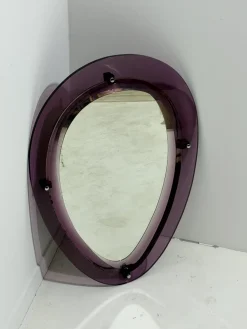 Wandspiegel mit Lila Acrylglas Rahmen im Stil von Cristal Arte, Italien, 1960er