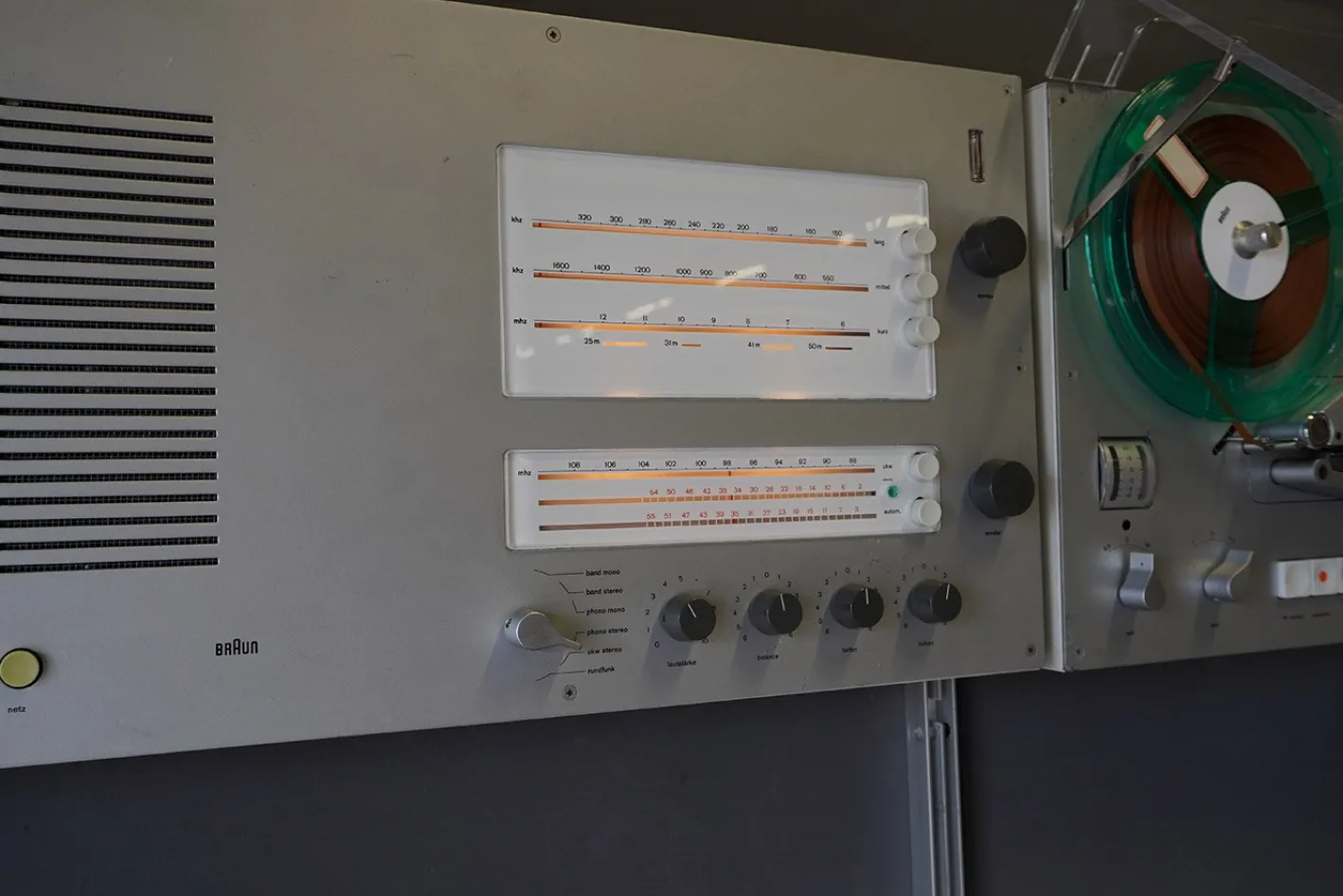 Wand-Stereoanlage von Dieter Rams für Braun, 1960er