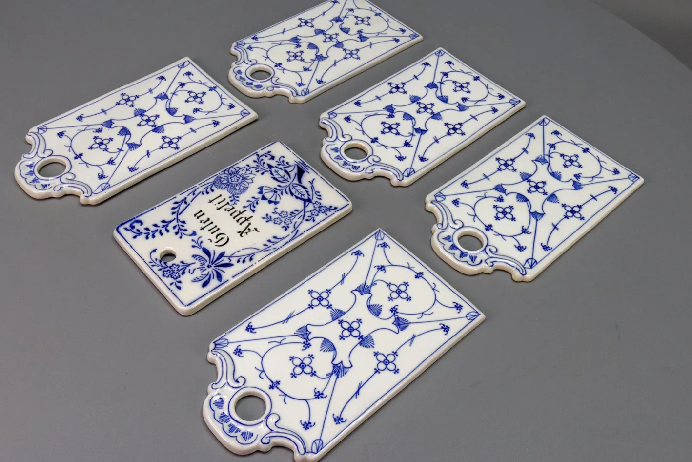 Weiß & Blaue Porzellan Frühstücksbretter, Deutschland, 1930er, 6 . Set