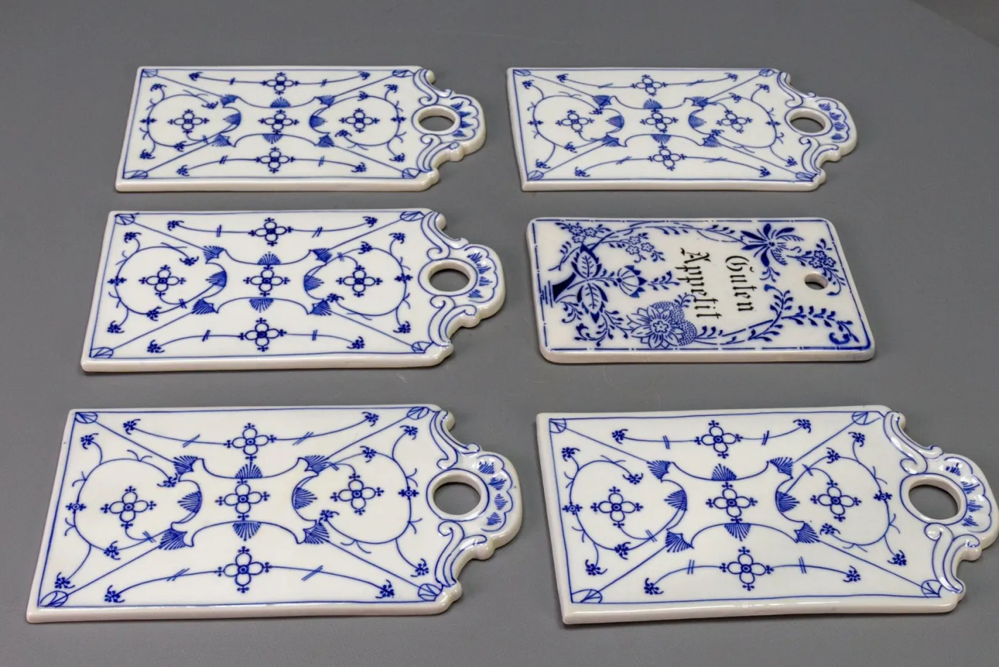 Weiß & Blaue Porzellan Frühstücksbretter, Deutschland, 1930er, 6 . Set