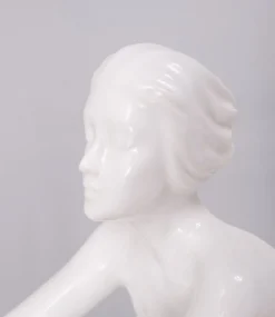 Weiße italienische Art Deco Naked Woman Keramiklampe, 1970er
