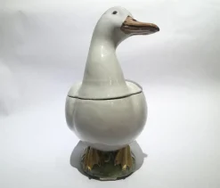 Weiße Majolika Ententerrine, Mitte 18. Jh. von Pasquale Antonibon, Italien