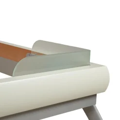 Weißes Holzbett von Hülsta