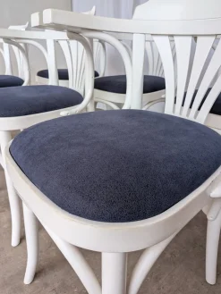 Weiße Vintage Esszimmerstühle aus Bugholz mit blauen Stoffsitzen, 1970er, 6er Set