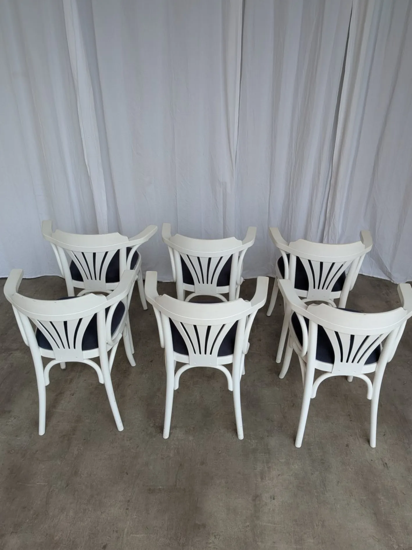 Weiße Vintage Esszimmerstühle aus Bugholz mit blauen Stoffsitzen, 1970er, 6er Set