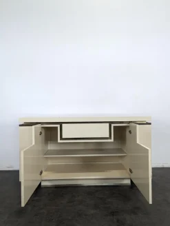 Weiß Lackiertes Sideboard von Jean Claude Mahey für Roche Bobois