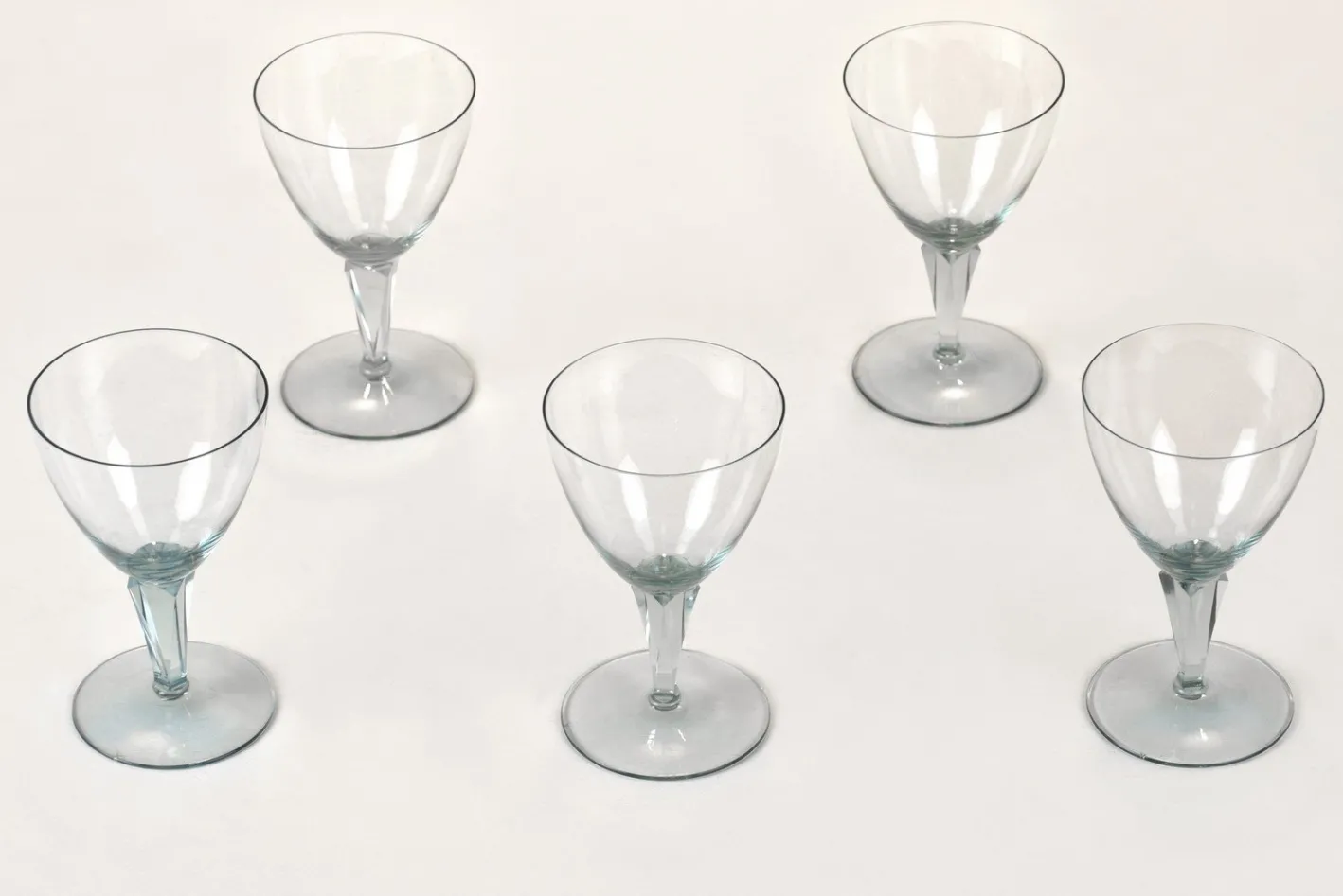 Weißweingläser von Wilhelm Wagenfeld für VLG Weisswasser, Deutschland, 1937, 5er Set