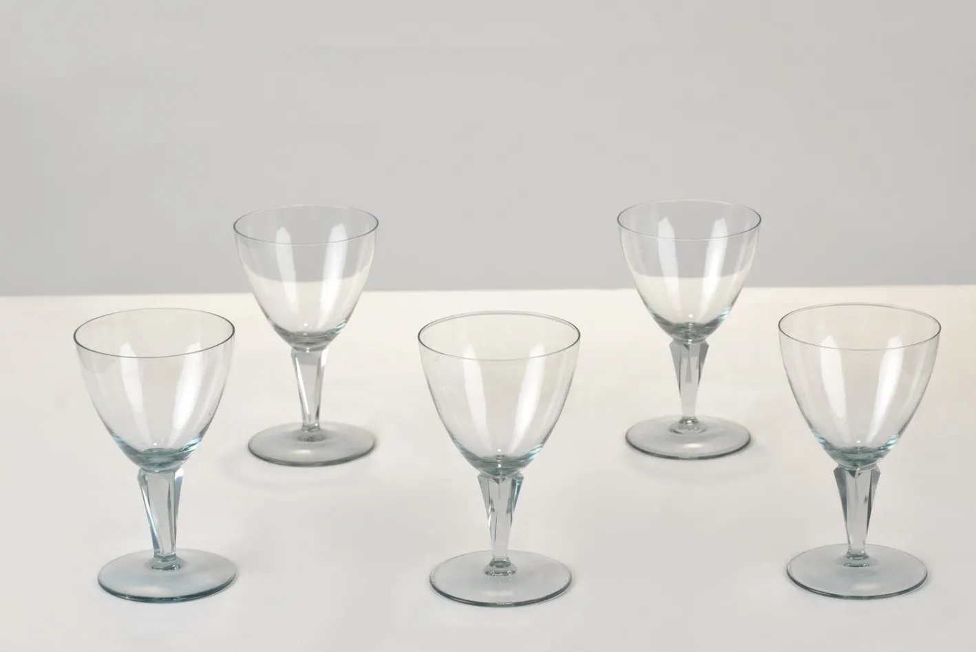 Weißweingläser von Wilhelm Wagenfeld für VLG Weisswasser, Deutschland, 1937, 5er Set
