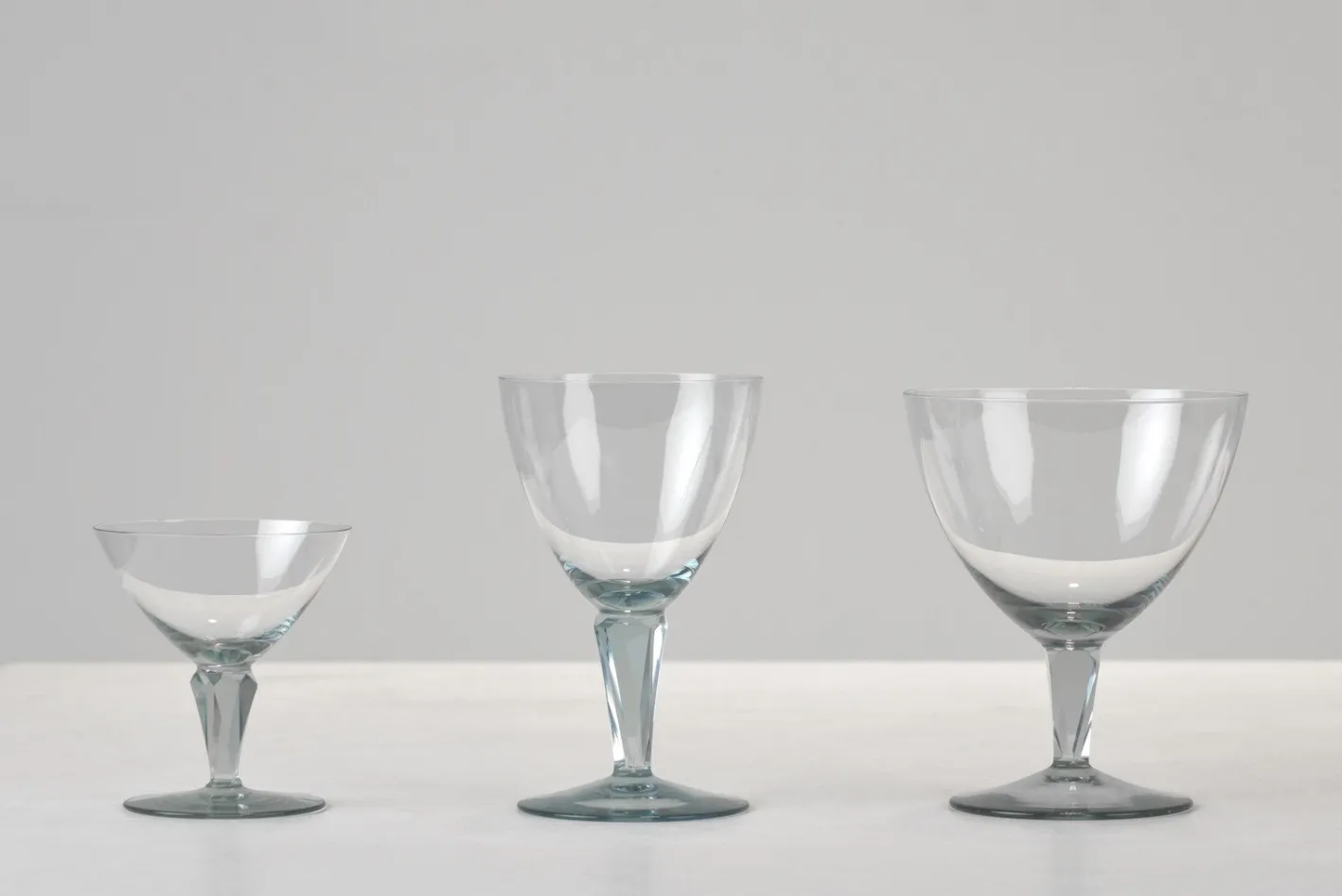 Weißweingläser von Wilhelm Wagenfeld für VLG Weisswasser, Deutschland, 1937, 5er Set