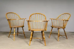 Windsor Armlehnstühle aus Eiche, 3er Set