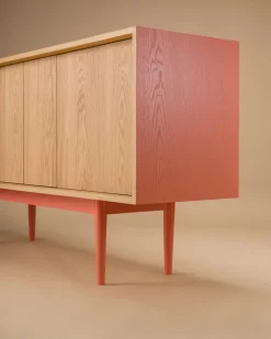 Xoxo Hug Sideboard von Phormy