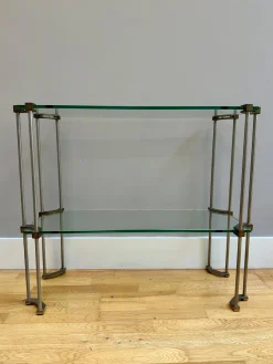 Zweistufiger Konsolentisch aus Messing & Glas von Peter Ghyczy, 1970
