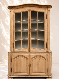 Zweiteiliger Schrank aus Eiche, 1770er
