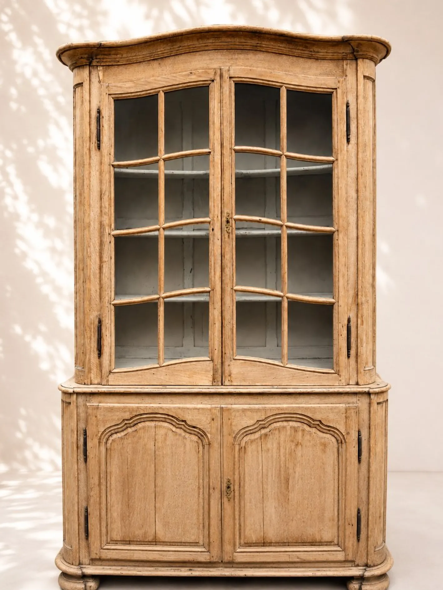 Zweiteiliger Schrank aus Eiche, 1770er
